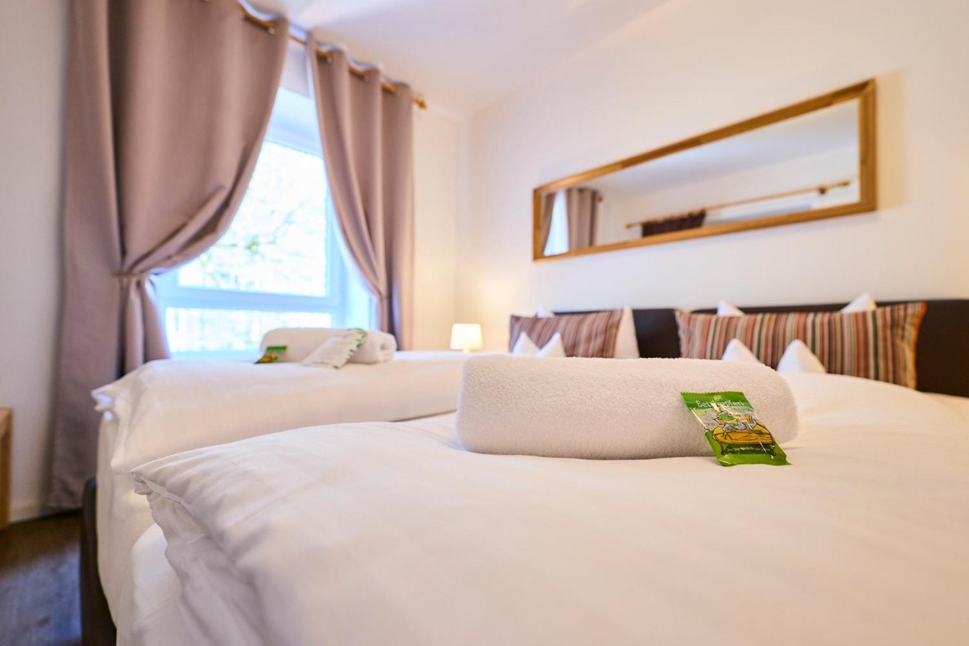 Hotel Waldgasthof Buchenhain Baierbrunn ภายนอก รูปภาพ