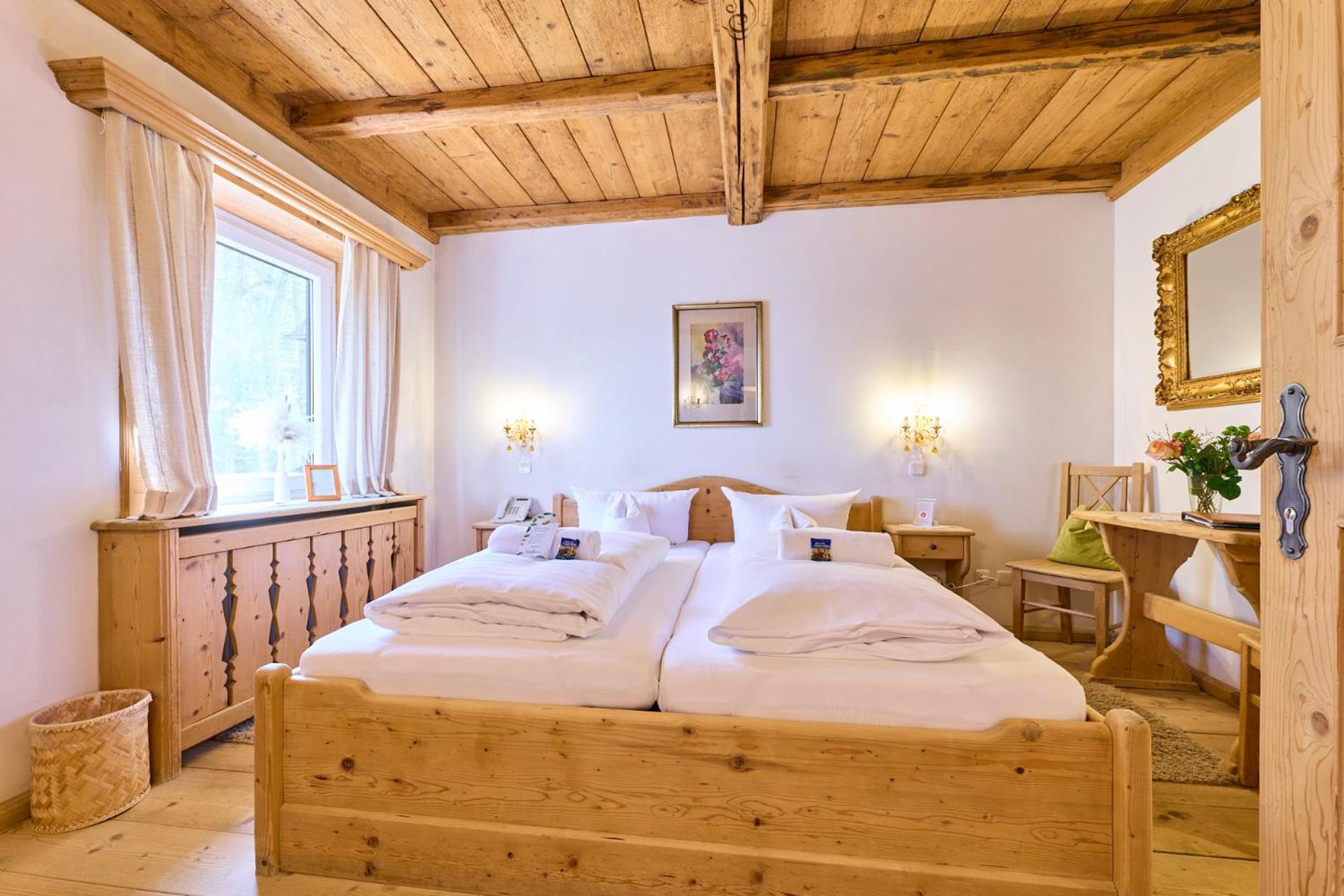 Hotel Waldgasthof Buchenhain Baierbrunn ภายนอก รูปภาพ