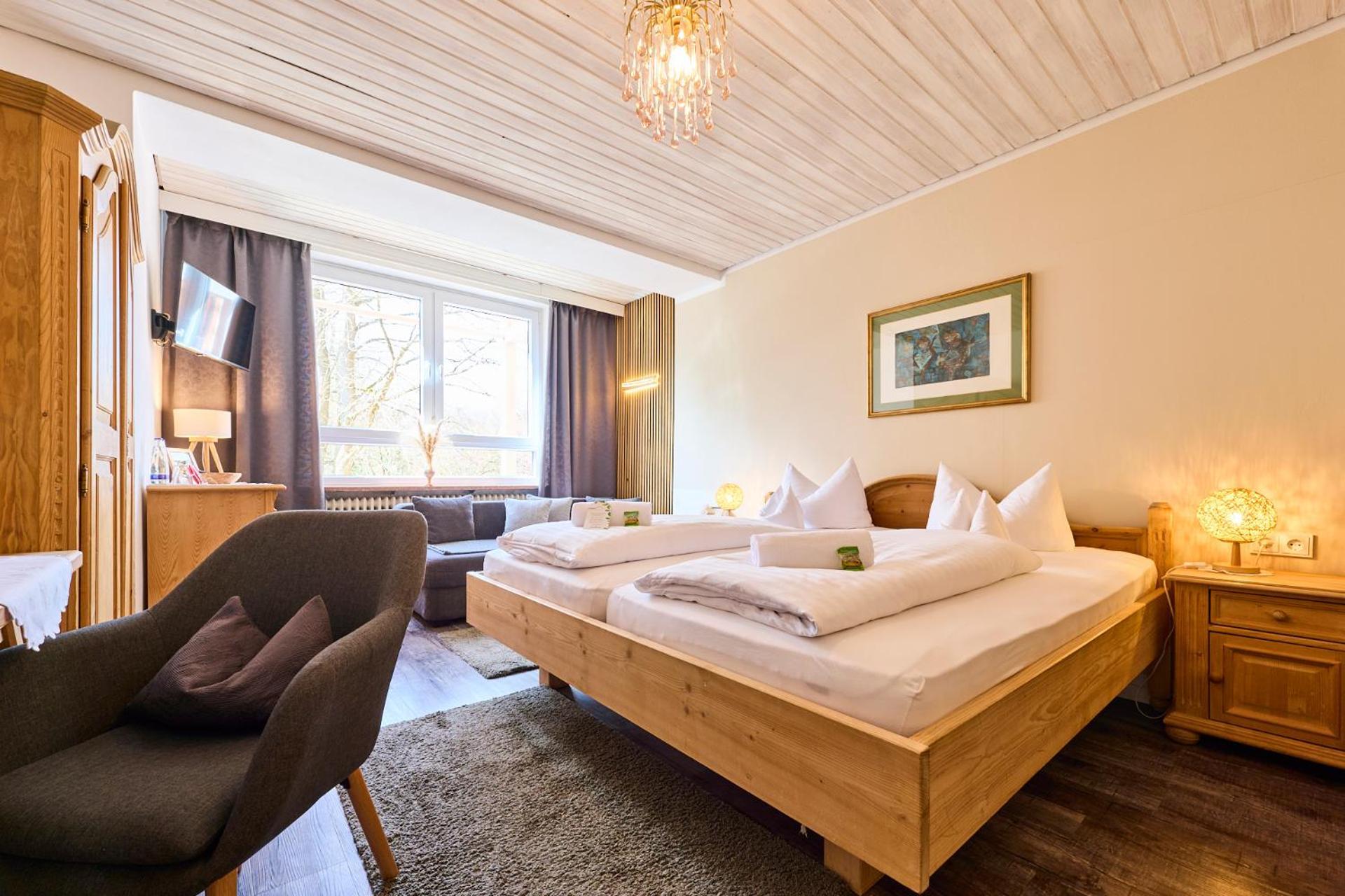 Hotel Waldgasthof Buchenhain Baierbrunn ภายนอก รูปภาพ