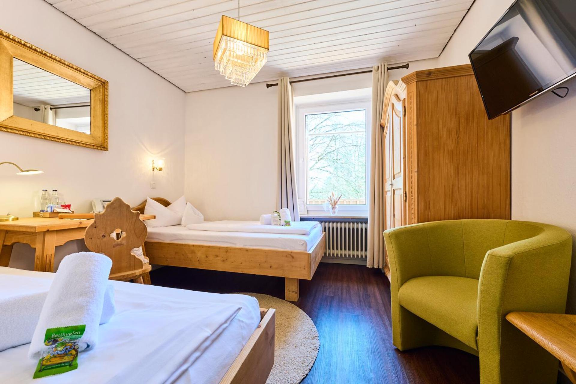 Hotel Waldgasthof Buchenhain Baierbrunn ภายนอก รูปภาพ
