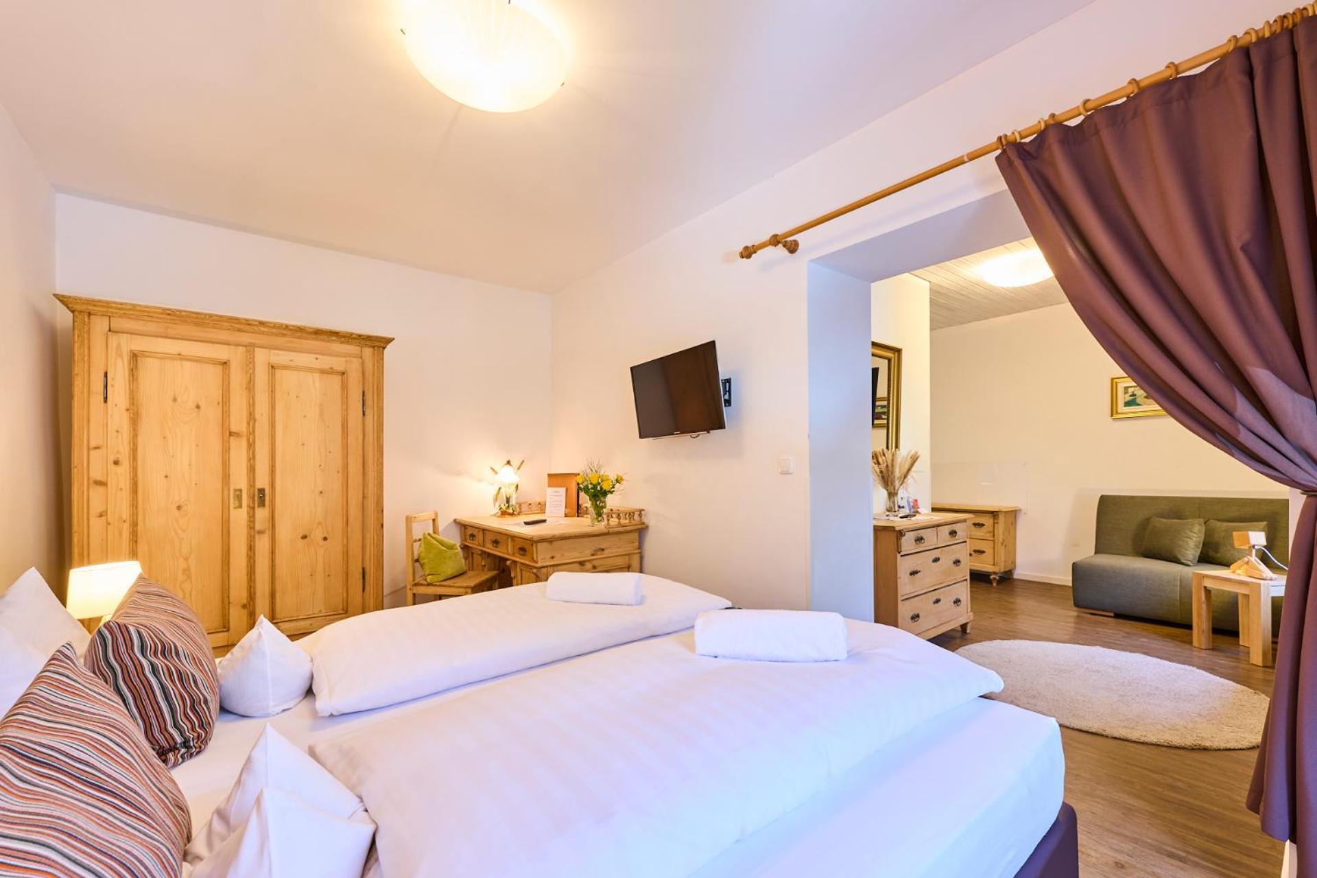 Hotel Waldgasthof Buchenhain Baierbrunn ภายนอก รูปภาพ