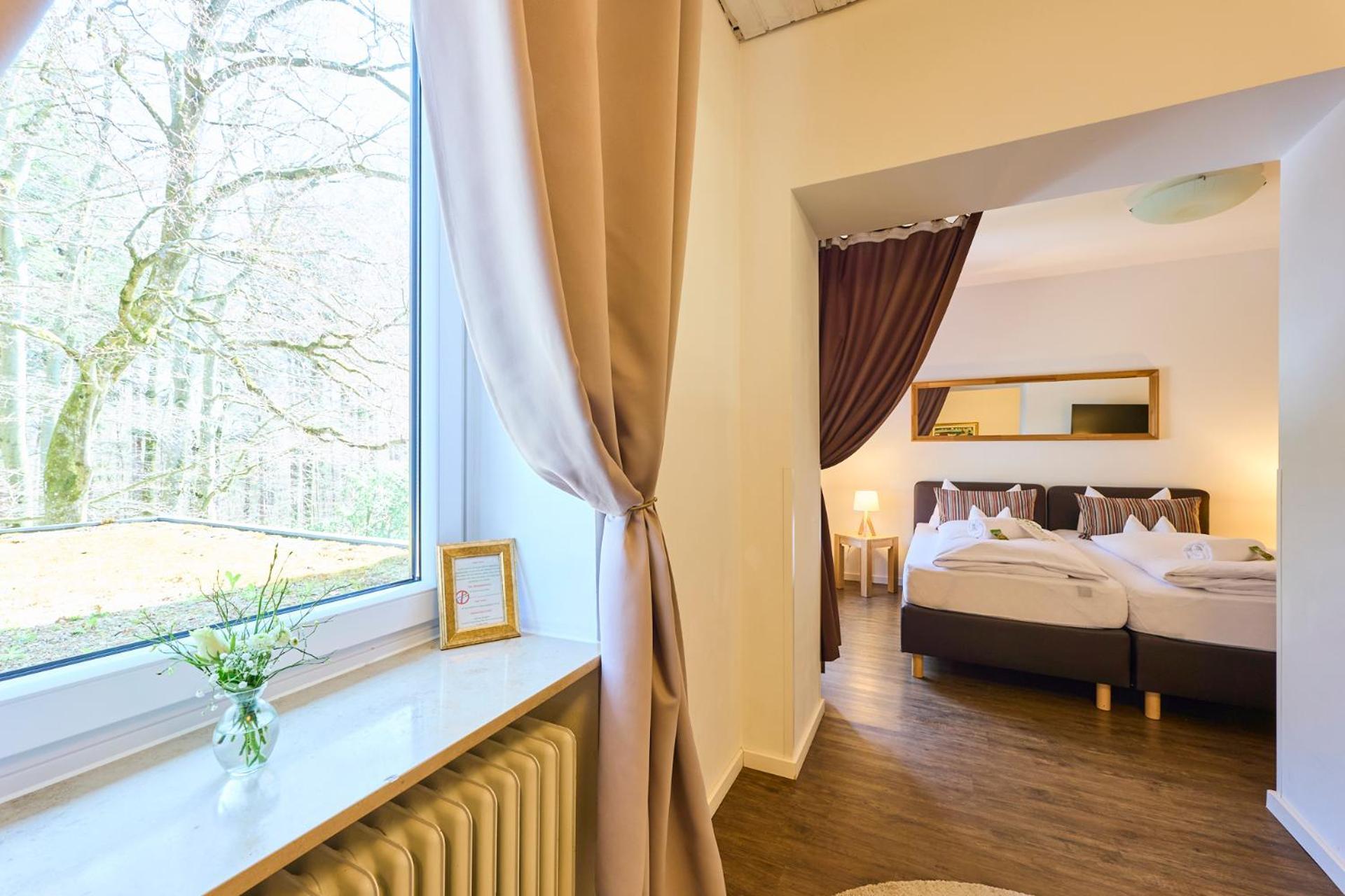 Hotel Waldgasthof Buchenhain Baierbrunn ภายนอก รูปภาพ