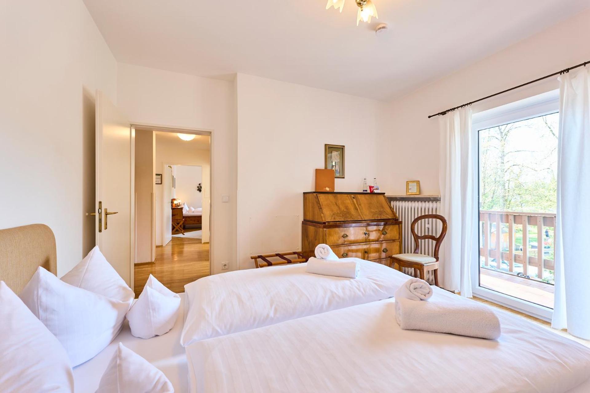 Hotel Waldgasthof Buchenhain Baierbrunn ภายนอก รูปภาพ