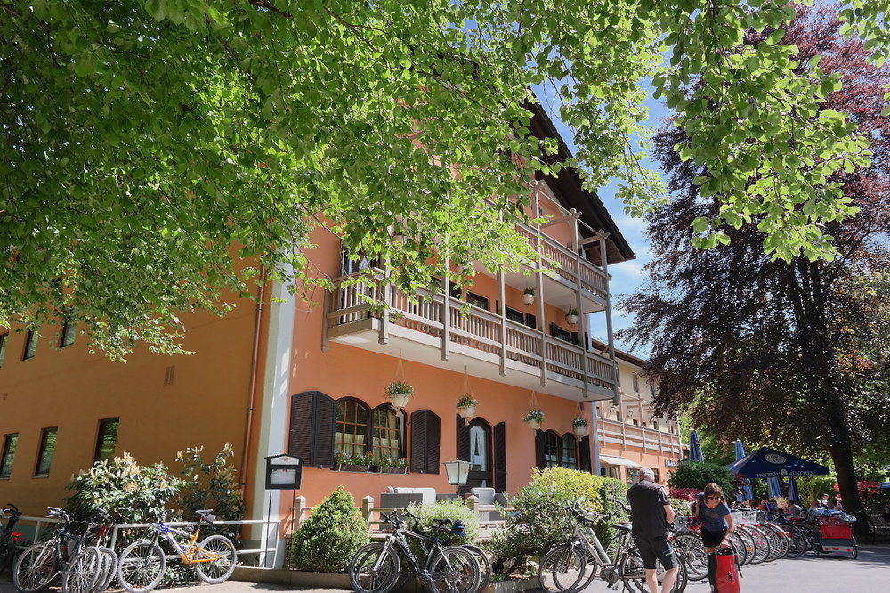 Hotel Waldgasthof Buchenhain Baierbrunn ภายนอก รูปภาพ